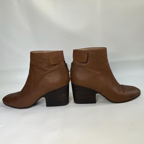 EILEEN FISHER Harris Vero Cuoio LEATHER Ankle Bootie Whiskey Zip Closure Size 9 - Picture 11 of 16